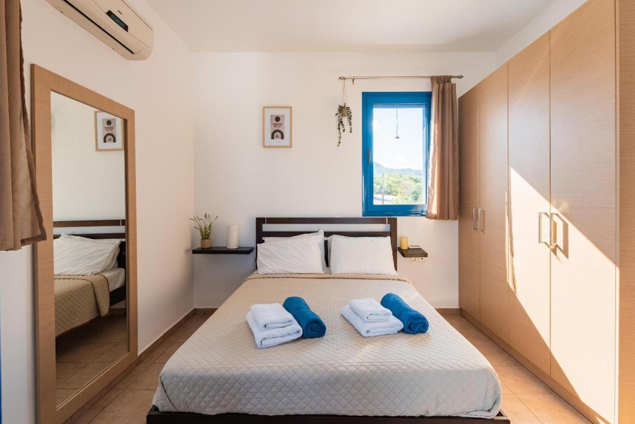 Blue Sea Villa Gennadi Exterior photo